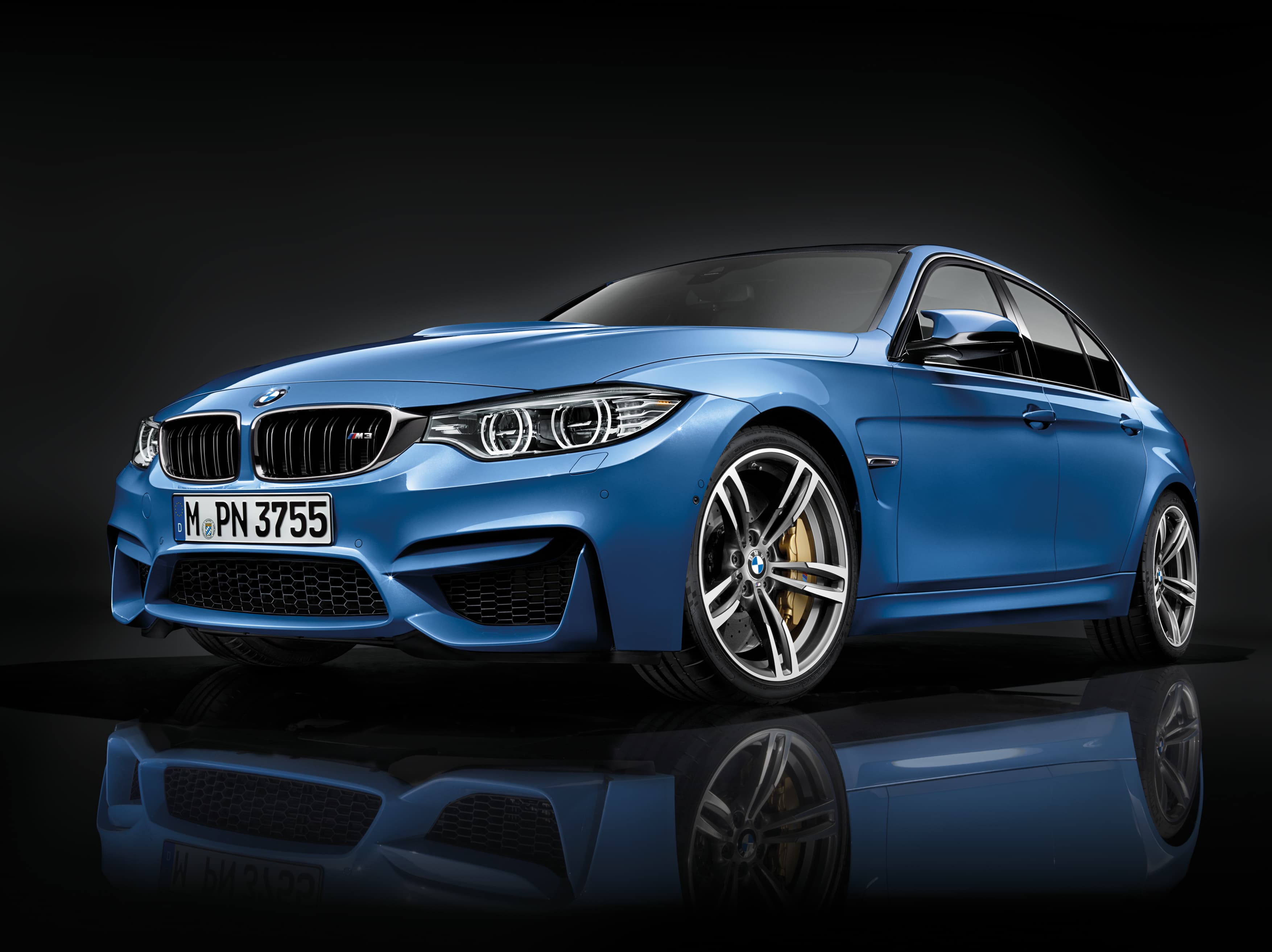BMW M3 (F80) factory profile