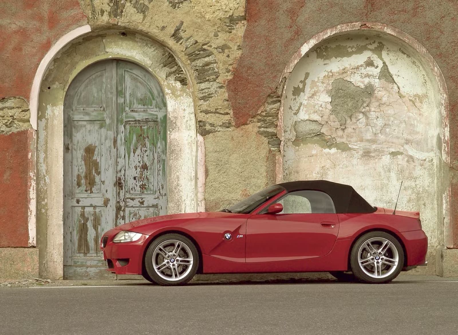 BMW Z4 M Roadster (E85) factory profile