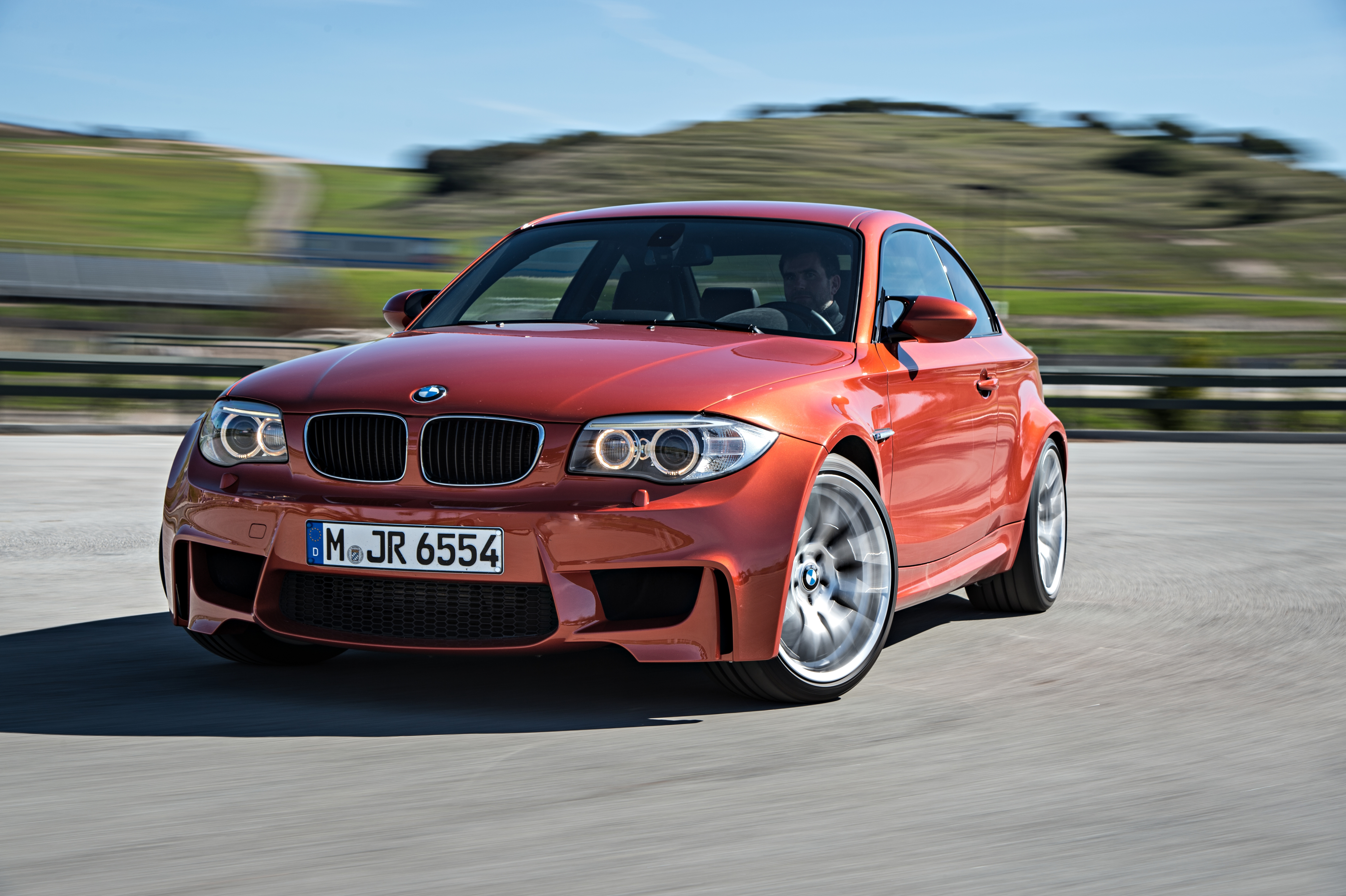 BMW 1M rear three-quarter