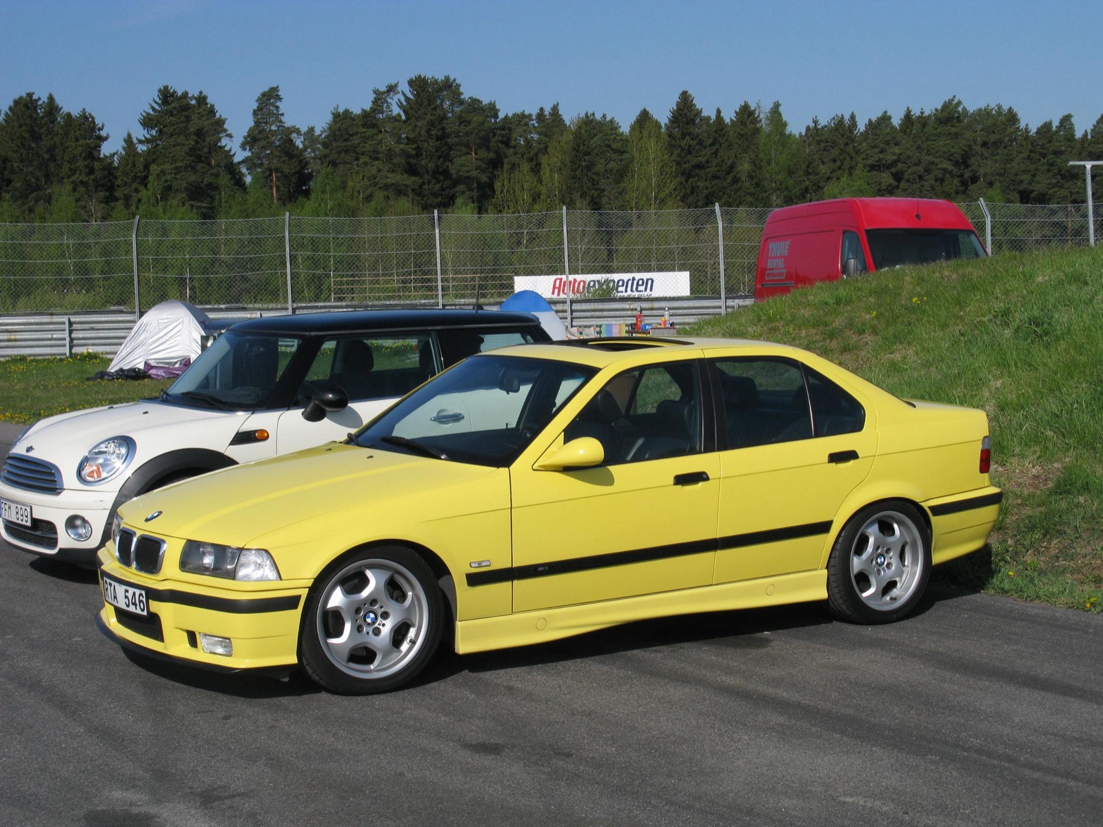 BMW E36 M3 sedan profile