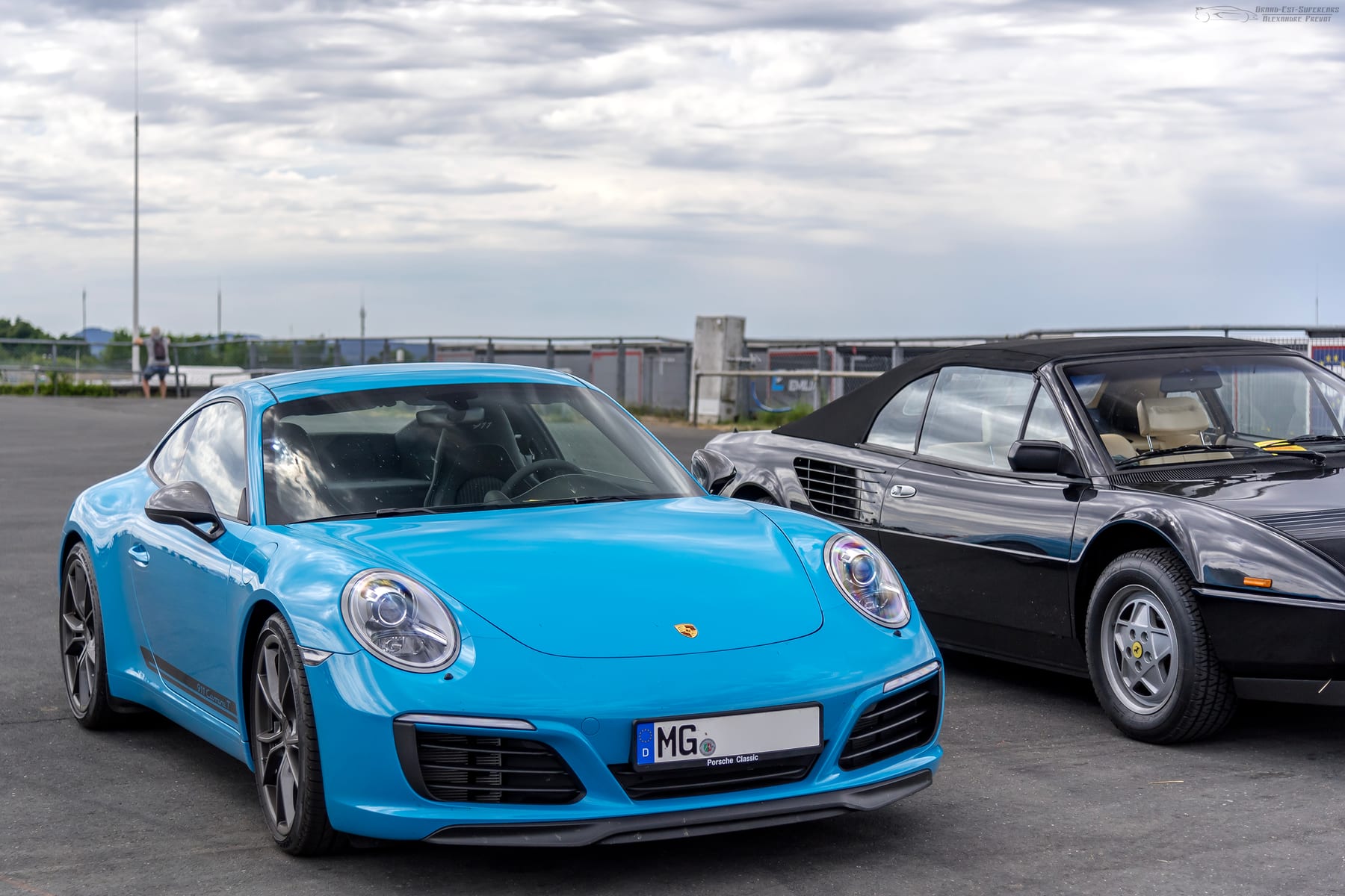 Porsche 991 Carrera T rear three-quarter