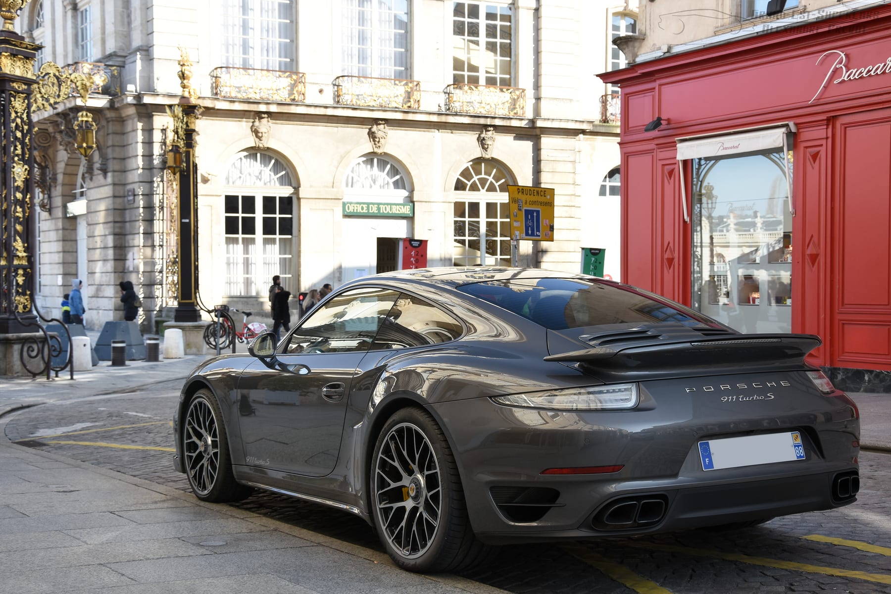 Porsche 991 Turbo S rear three-quarter