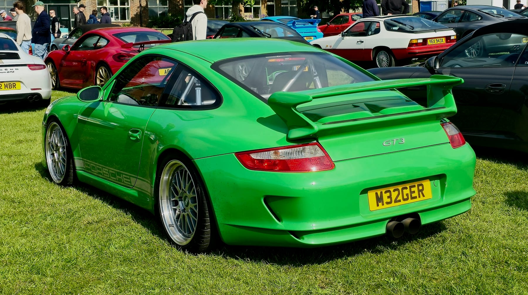 Porsche 997.1 GT3 front three-quarter