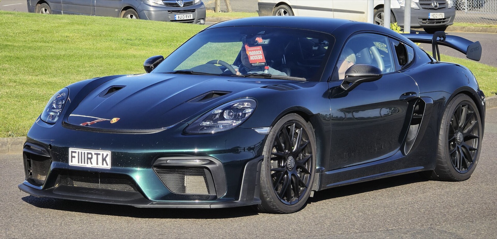 Porsche 718 Cayman GT4 RS
