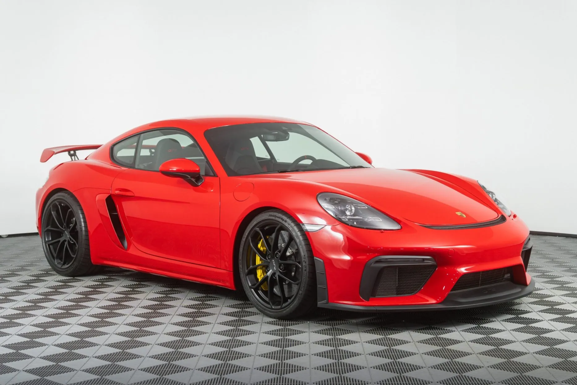 393-Mile 2020 Porsche 718 Cayman GT4 6-Speed