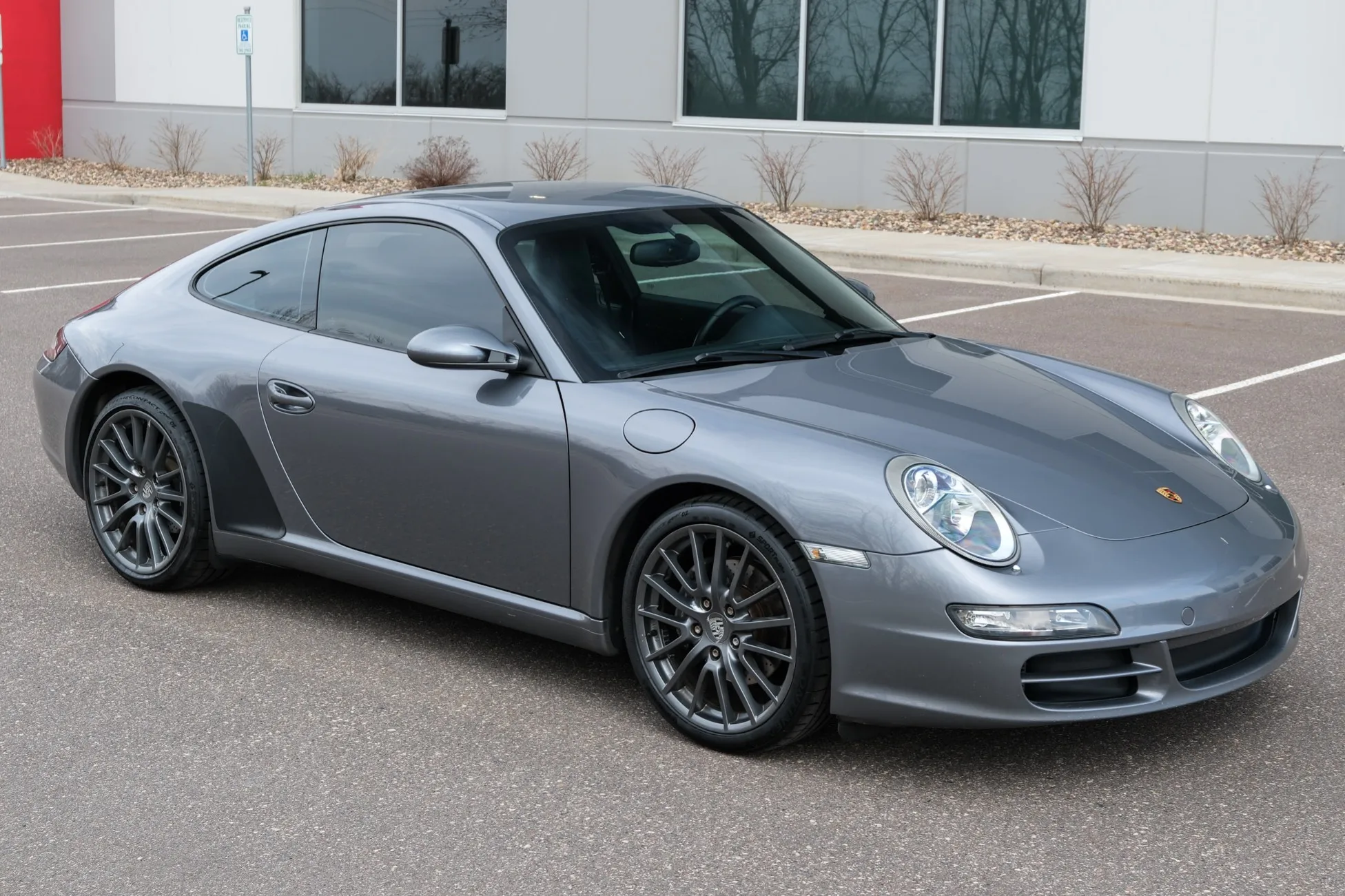 2006 Porsche 911 Carrera Coupe 6-Speed
