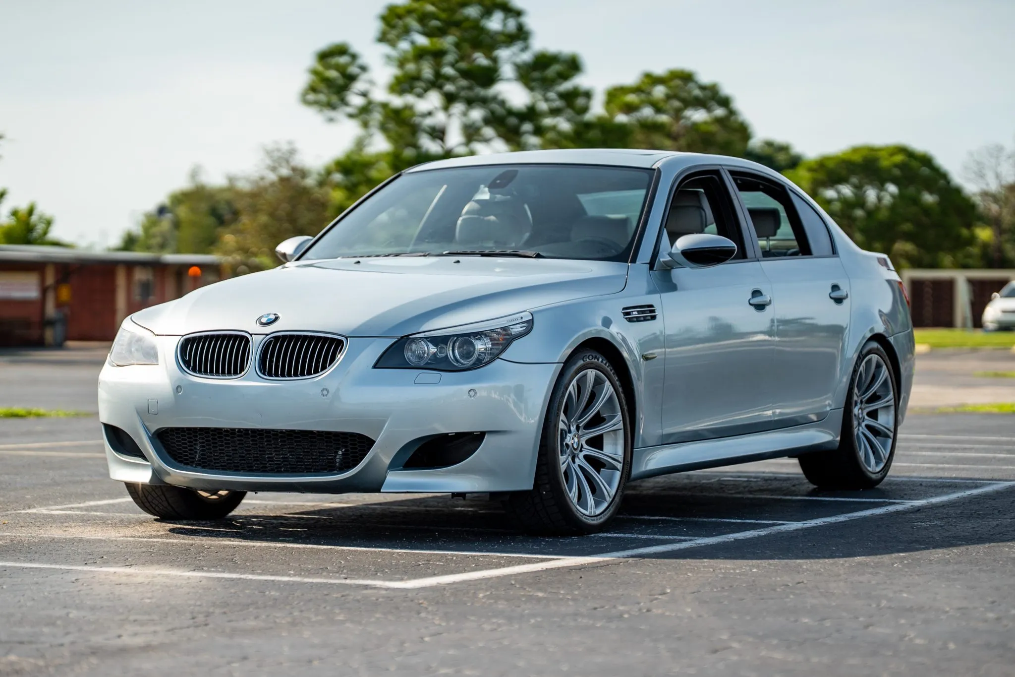 No Reserve: 2006 BMW M5