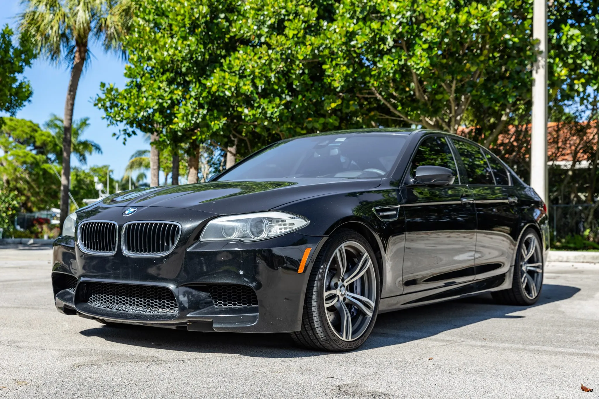 2013 BMW M5 6-Speed