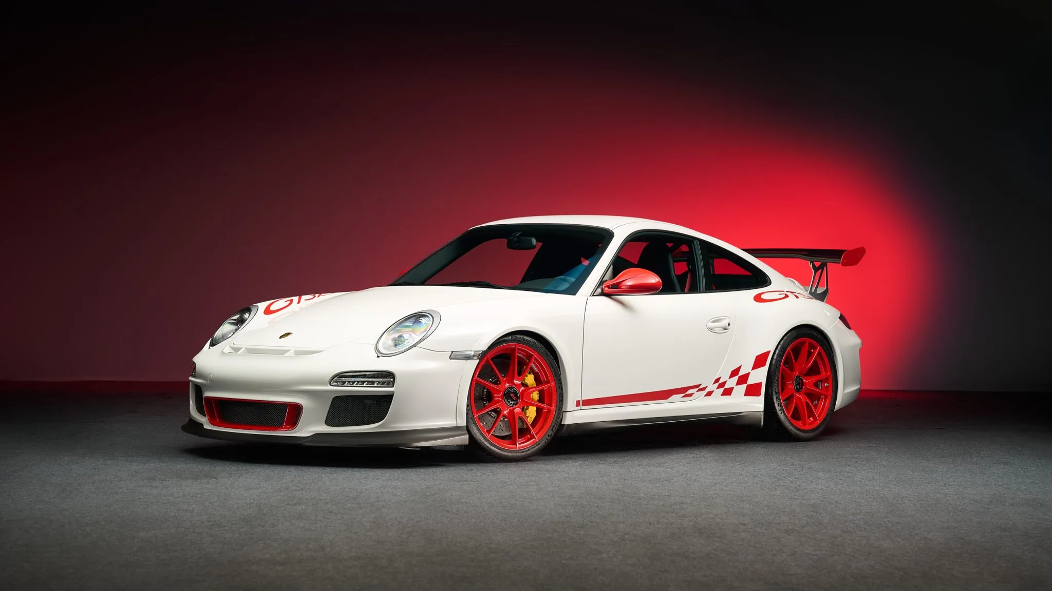10k-Mile 2010 Porsche 911 GT3 RS