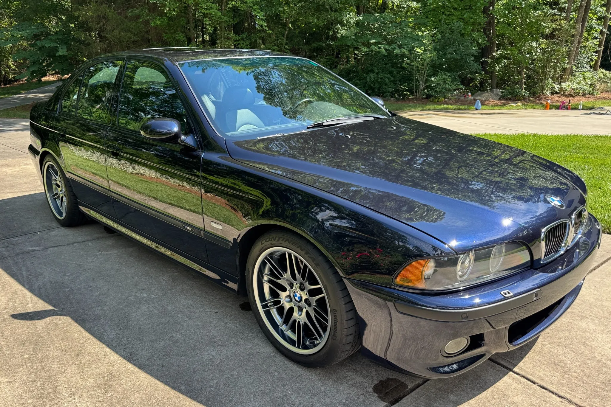 2002 BMW M5