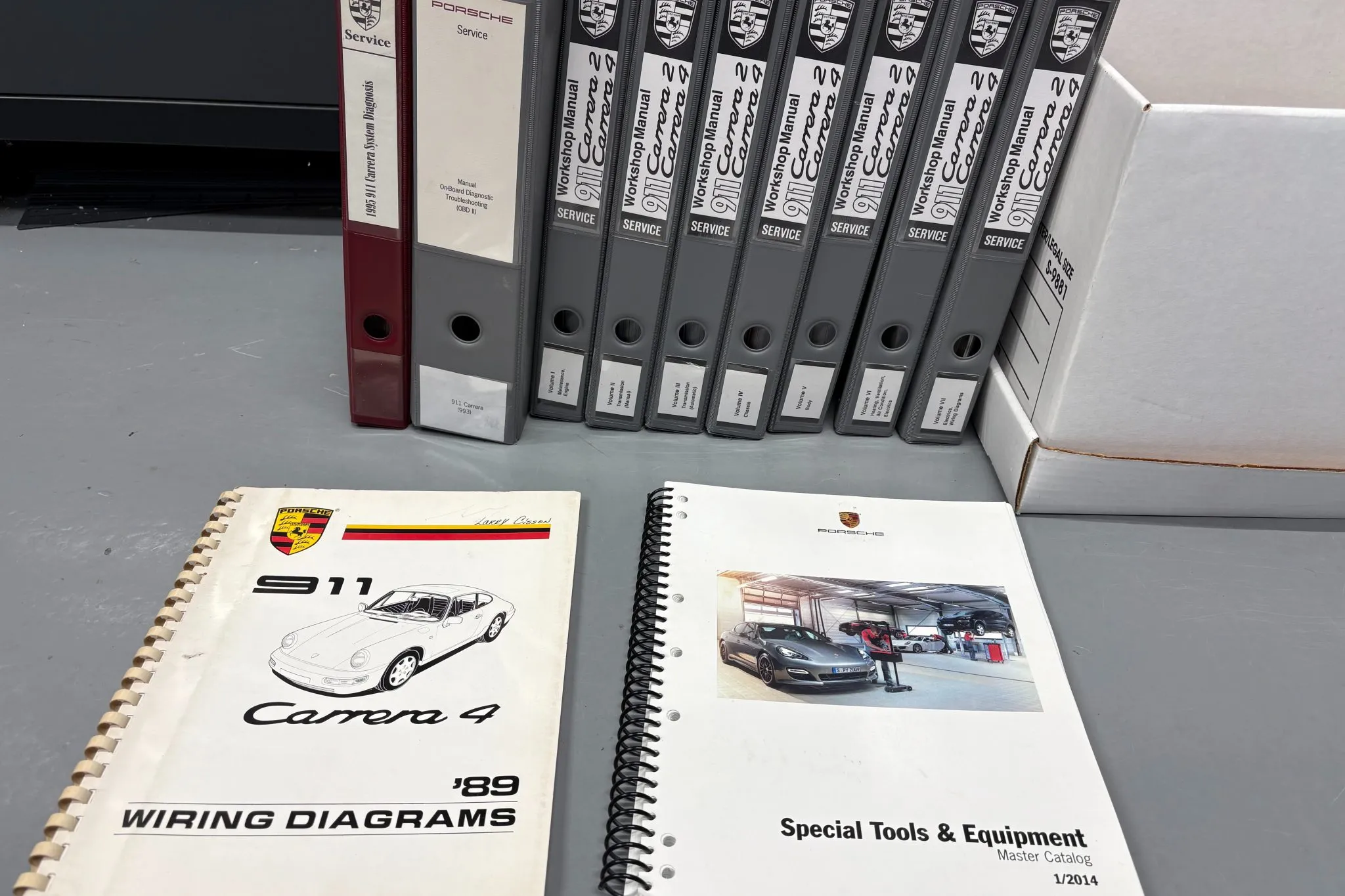 No Reserve: Porsche 993 Workshop Manuals