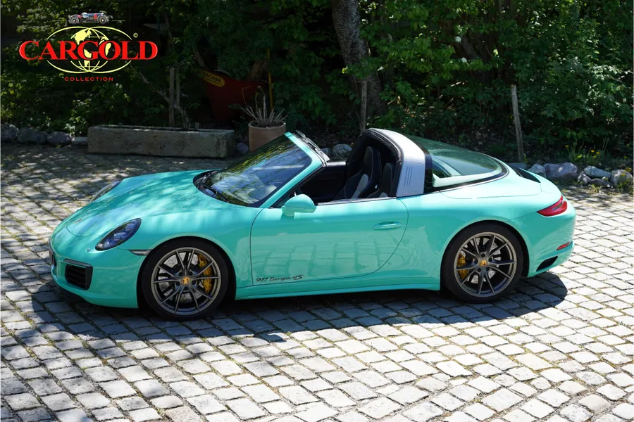 2016 Porsche 911