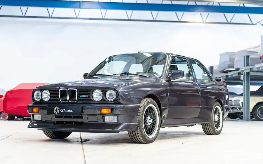 1990 BMW M3