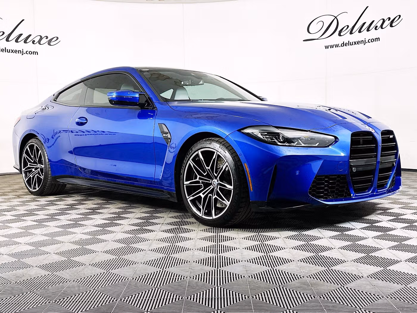 2023 BMW M4 Standard