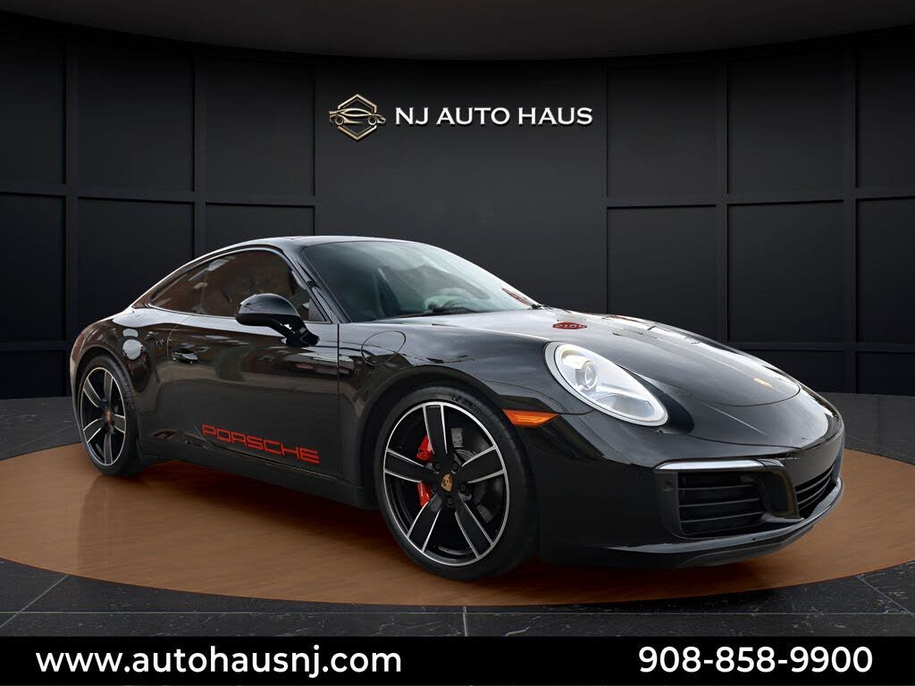 2017 Porsche 911 Carrera S Coupe RWD