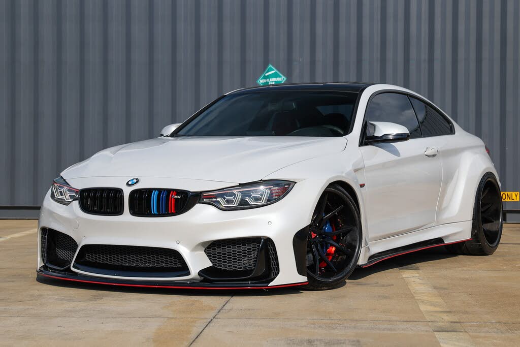 2015 BMW M4 Coupe RWD