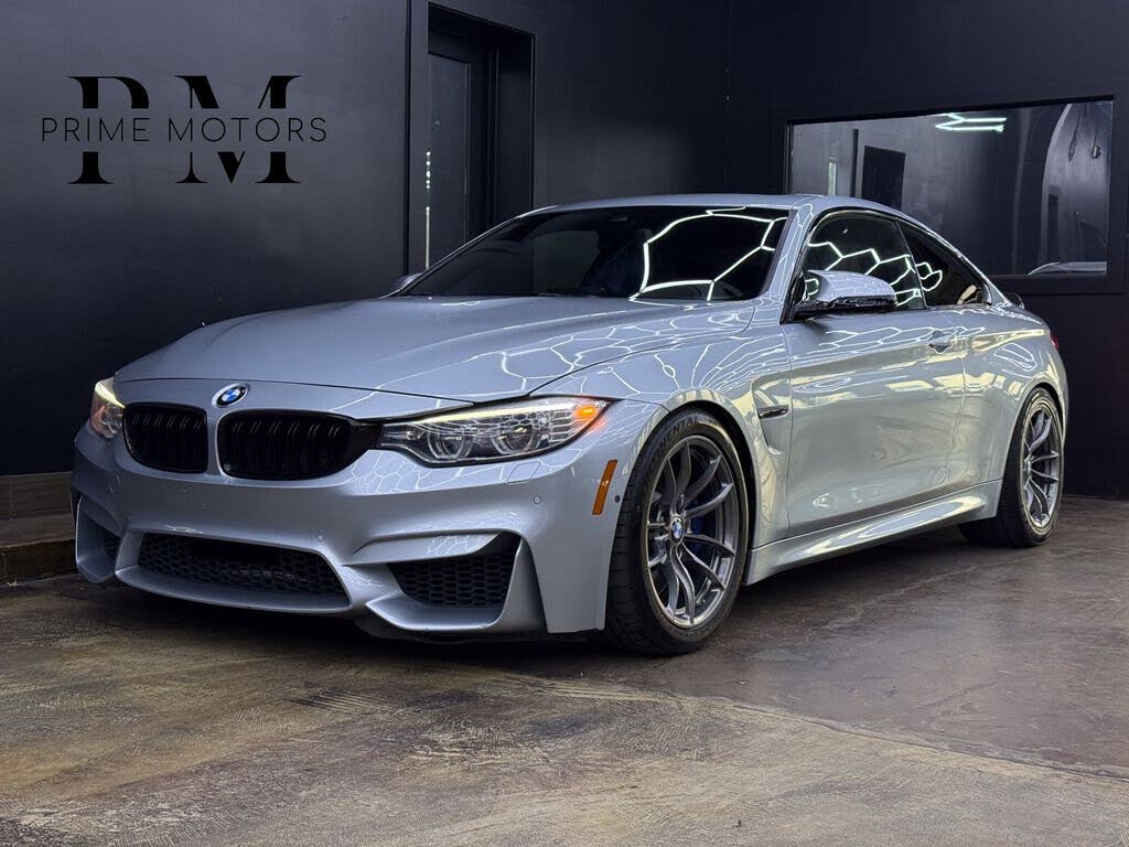 2015 BMW M4 Coupe RWD