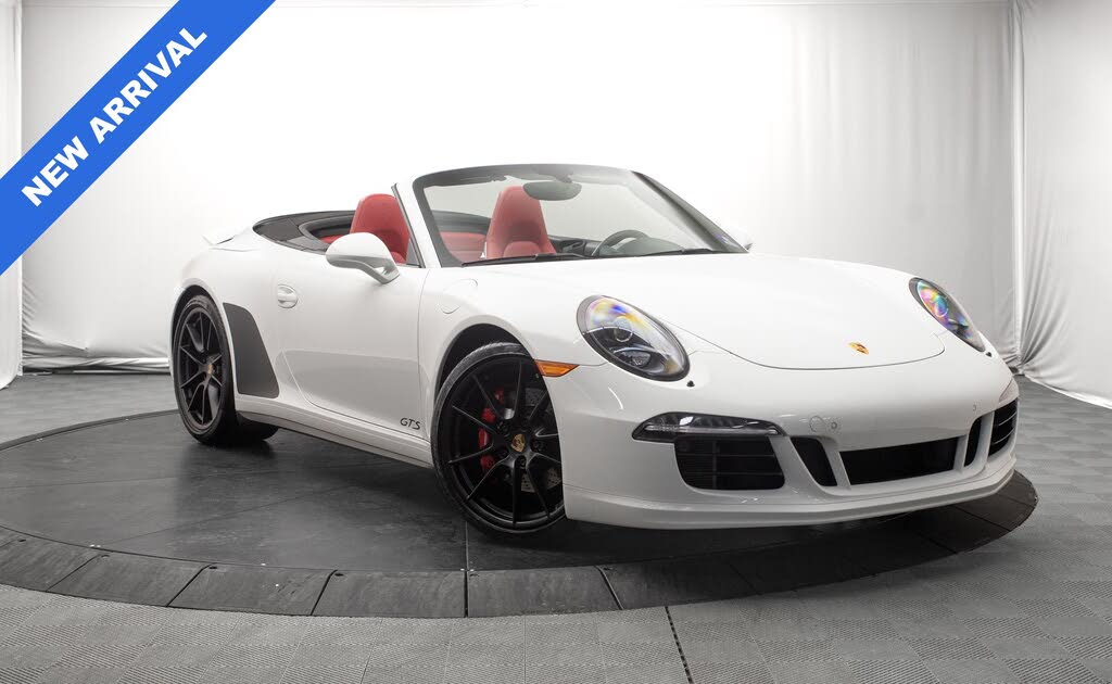2016 Porsche 911 Carrera GTS Cabriolet RWD