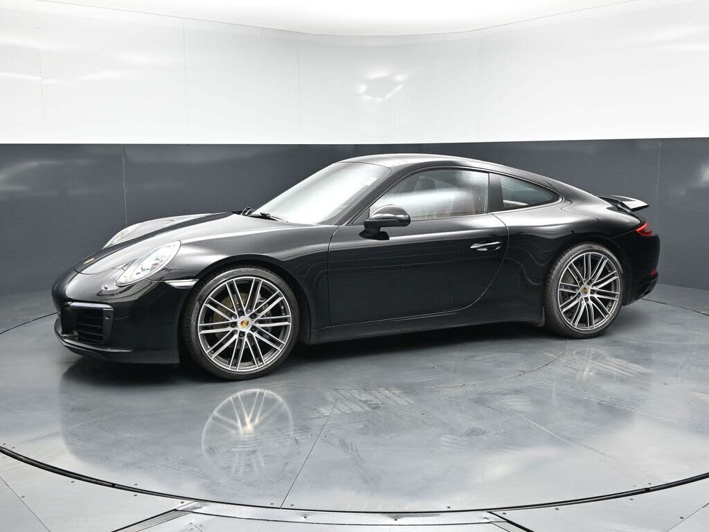 2017 Porsche 911 Carrera Coupe RWD